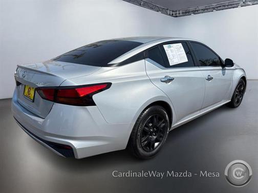 2021 Nissan Altima S FWD