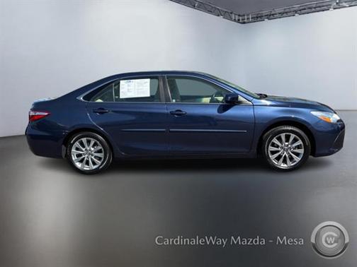 2017 Toyota Camry XLE