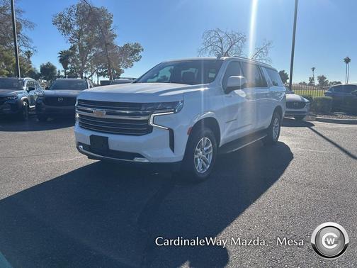 2023 Chevrolet Suburban LT