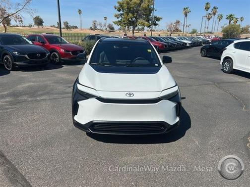 2024 Toyota bZ4X XLE