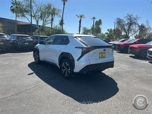 2024 Toyota bZ4X XLE