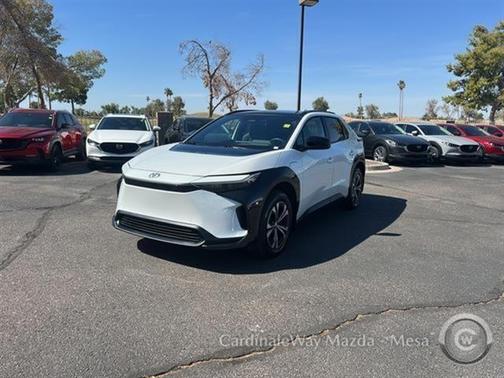 2024 Toyota bZ4X XLE