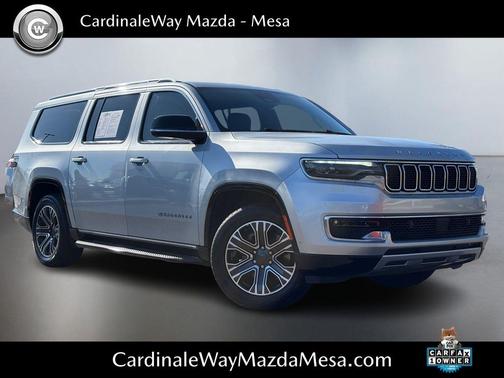 2023 Jeep Wagoneer L Series II 4x2