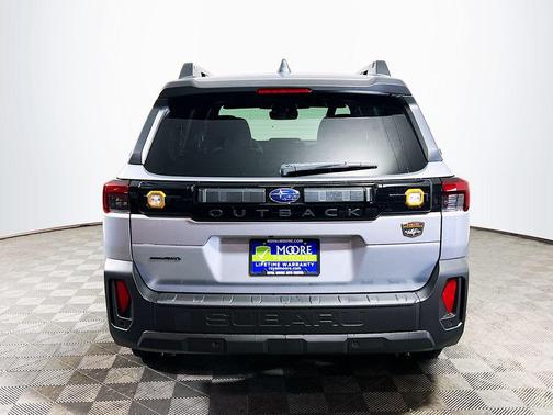 Ice Silver Metallic 2026 Subaru Outback Wilderness