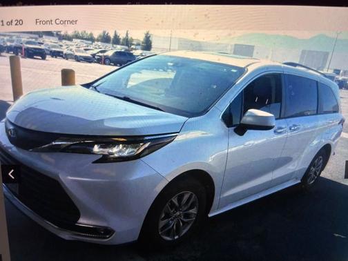 Wind Chill Pearl 2023 Toyota Sienna XLE