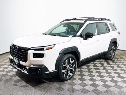 Crystal White Pearl 2026 Subaru Outback Touring XT