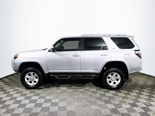 Classic Silver Metallic 2015 Toyota 4Runner SR5
