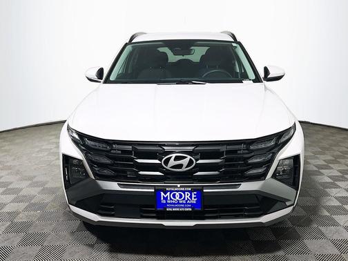 White Pearl 2025 Hyundai TUCSON SEL
