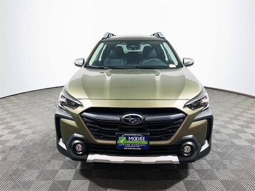 2025 Subaru Outback Touring XT