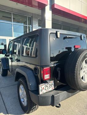 Black Clearcoat 2018 Jeep Wrangler JK Unlimited Sport