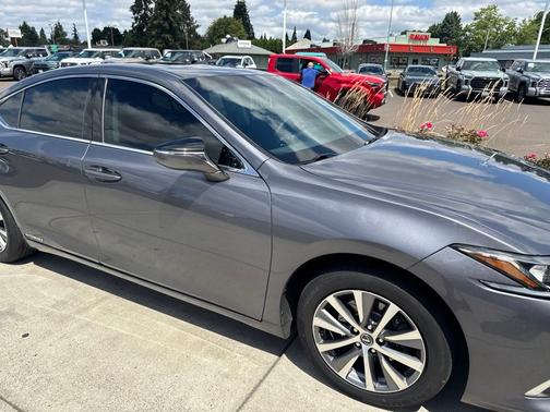 Gray Pearl 2020 Lexus ES 300h 300h