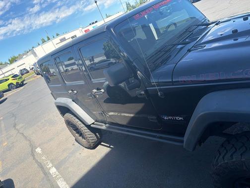 Black Clearcoat 2016 Jeep Wrangler Unlimited Rubicon