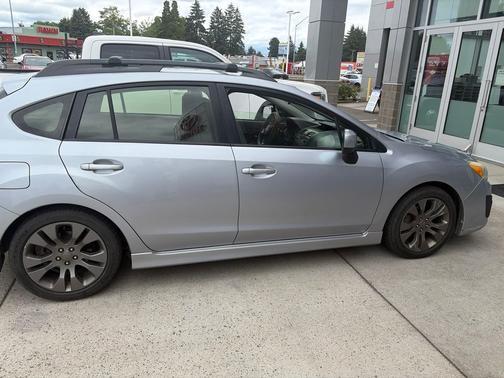 Ice Silver Metallic 2014 Subaru Impreza 2.0i Sport Premium