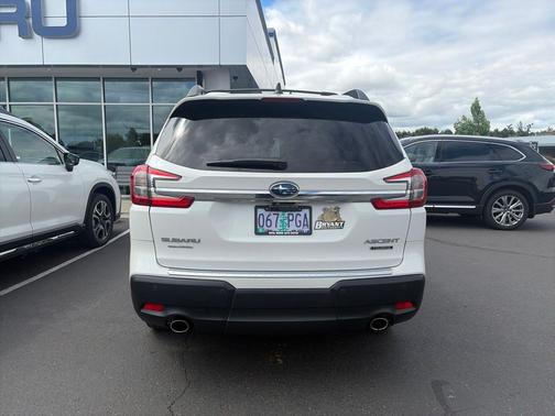 Crystal White Pearl 2024 Subaru Ascent Touring