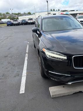 Onyx Black Metallic 2016 Volvo XC90 T6 Momentum