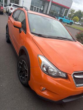 Tangerine Orange Pearl 2014 Subaru XV Crosstrek 2.0i Premium