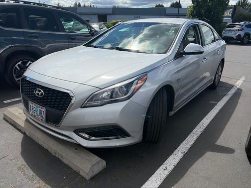 Starlight Silver 2016 Hyundai SONATA Hybrid SE