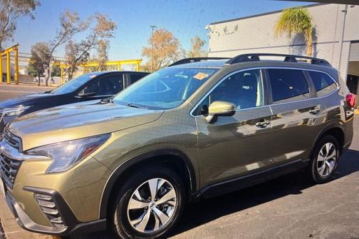 Autumn Green Metallic 2023 Subaru Ascent Premium