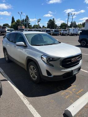 Quicksilver Metallic 2018 GMC Terrain SLE