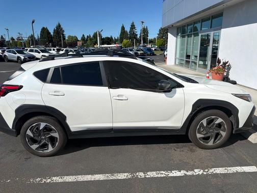 Crystal White Pearl 2025 Subaru Crosstrek Limited