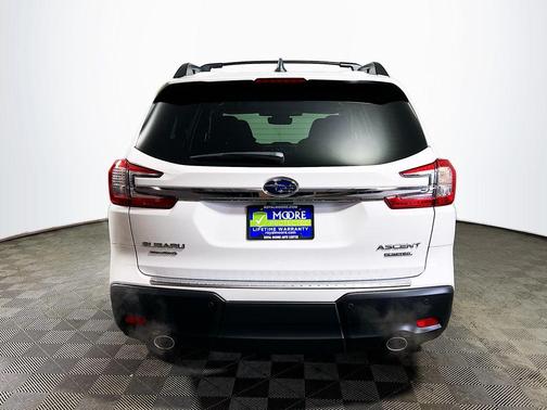 Crystal White Pearl 2026 Subaru Ascent Limited
