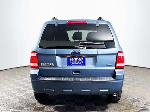Steel Blue Metallic 2011 Ford Escape XLT