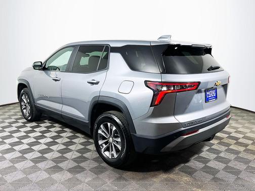 Sterling Gray Metallic 2026 Chevrolet Equinox LT