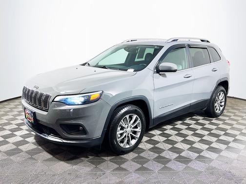 Sting-Gray Clearcoat 2020 Jeep Cherokee Latitude Plus