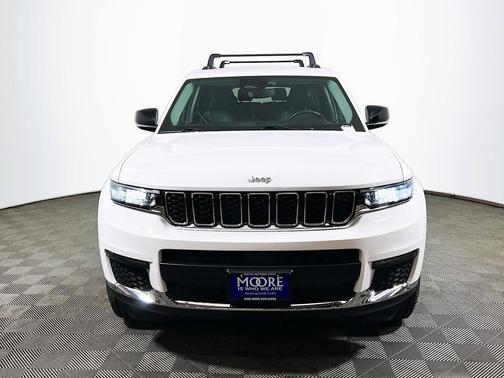 Bright White Clearcoat 2022 Jeep Grand Cherokee L Limited