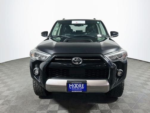 Midnight Black Metallic 2022 Toyota 4Runner TRD Off-Road Premium
