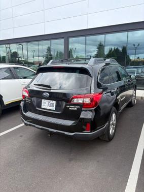 Crystal Black Silica 2016 Subaru Outback 2.5i Premium