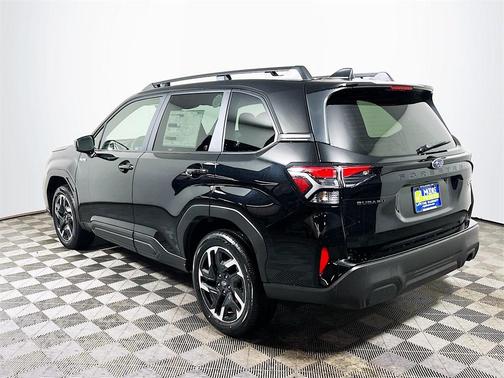 2025 Subaru Forester Hybrid Premium