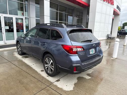 Twilight Blue Metallic 2018 Subaru Outback 3.6R