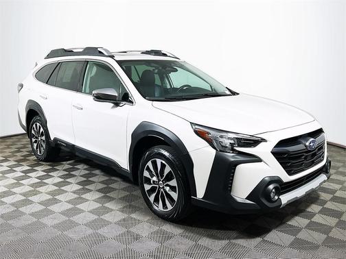 2023 Subaru Outback Touring XT
