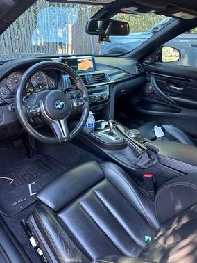 Black Sapphire Metallic 2018 BMW M4 Base