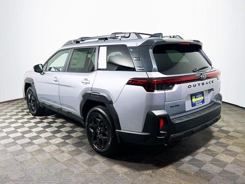 Ice Silver Metallic 2026 Subaru Outback Limited