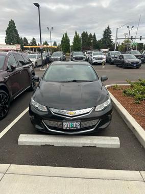 Mosaic Black Metallic 2019 Chevrolet Volt LT