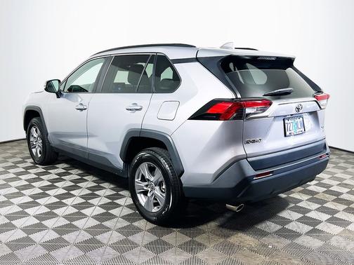 Silver Sky Metallic 2022 Toyota RAV4 XLE