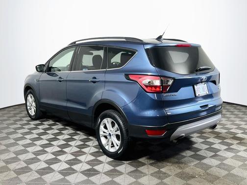 Blue Metallic 2018 Ford Escape SE