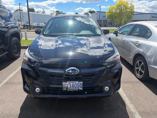 Crystal Black Silica 2025 Subaru Outback Premium