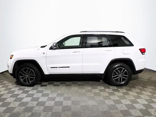Bright White Clearcoat 2018 Jeep Grand Cherokee Trailhawk