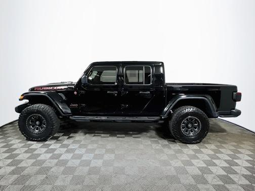 Black Clearcoat 2020 Jeep Gladiator Rubicon