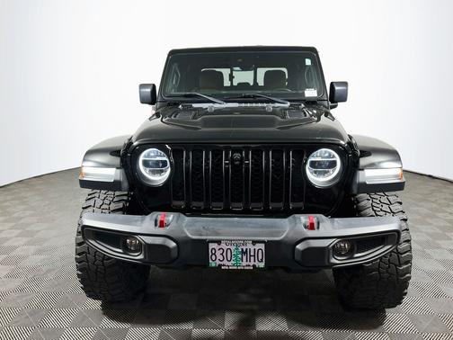 Black Clearcoat 2020 Jeep Gladiator Rubicon