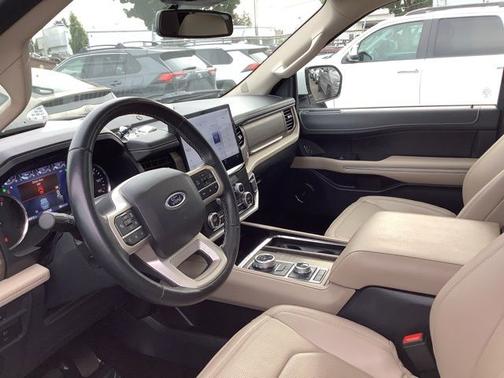 Oxford White 2022 Ford Expedition Max Limited