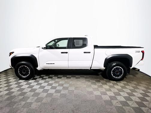 Ice Cap 2024 Toyota Tacoma TRD Off-Road
