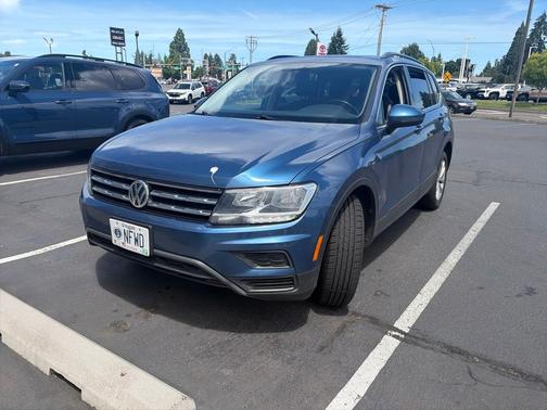 Silk Blue Metallic 2019 Volkswagen Tiguan 2.0T SEL R-Line