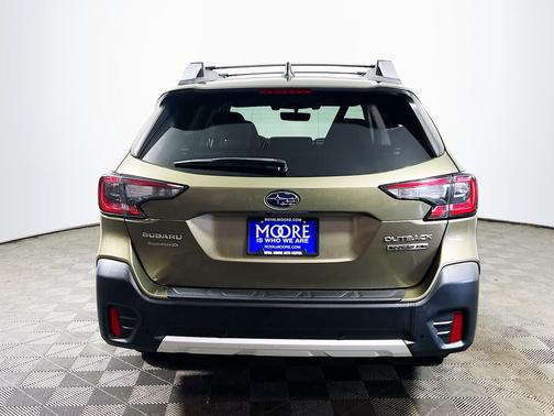 Autumn Green Metallic 2022 Subaru Outback Touring XT