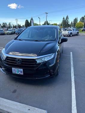 Crystal Black Pearl 2022 Honda Odyssey Elite