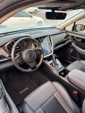 Ice Silver Metallic 2024 Subaru Outback Onyx Edition
