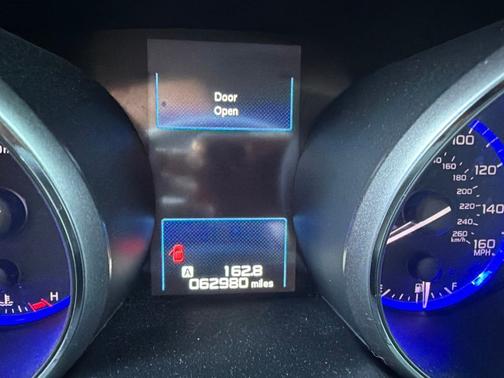 Crystal Black Silica 2017 Subaru Outback 3.6R